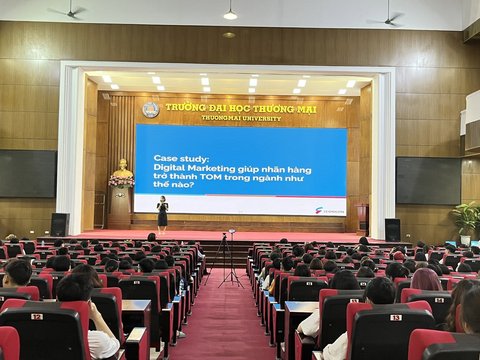 Diễn giả Đại học Thương Mại